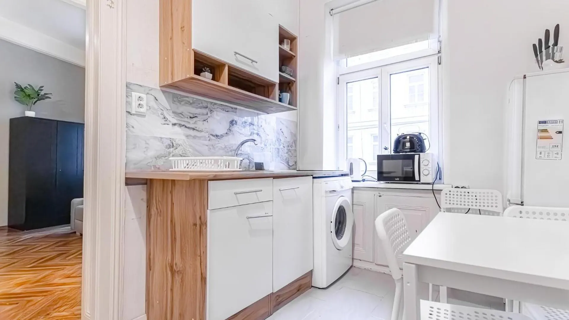 Central 1Br Apt. Near The Danube & Prater Stern Vienna Apartment